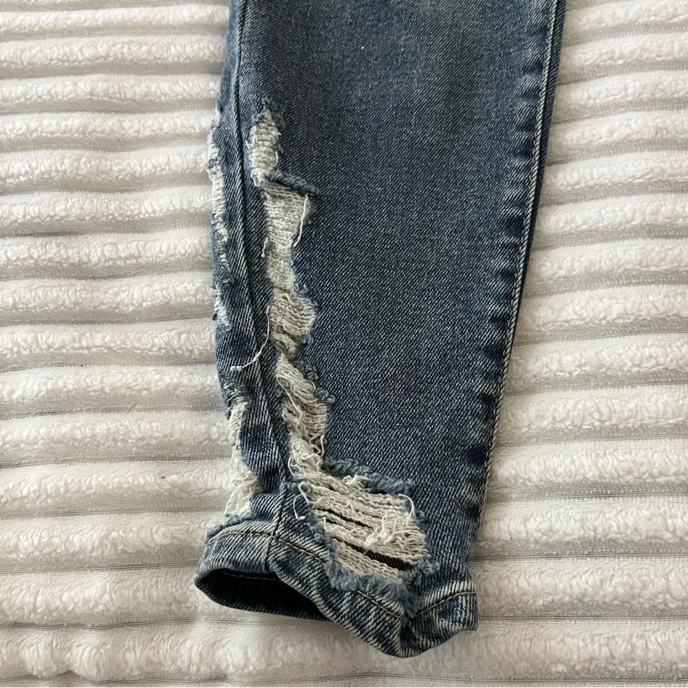 Free People Distressed Jeans